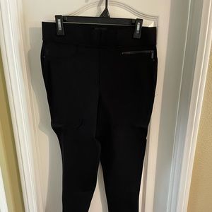 Don’t Stretch Skinny Pants